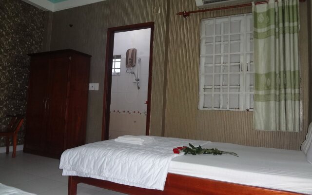 Hoang Ha Hotel Tan Son