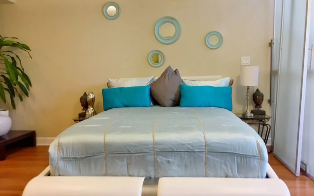 Presidential Suite I