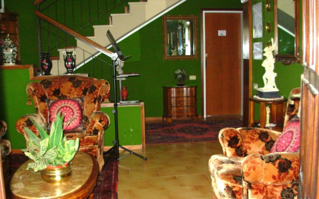 Room-your Holidays on Lake Garda at Comp