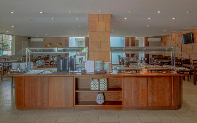 Hotel Deville Express Cascavel