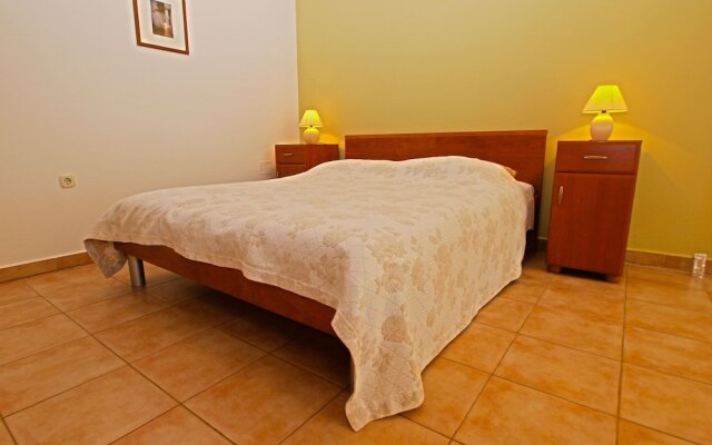 Apartments Milio 1105