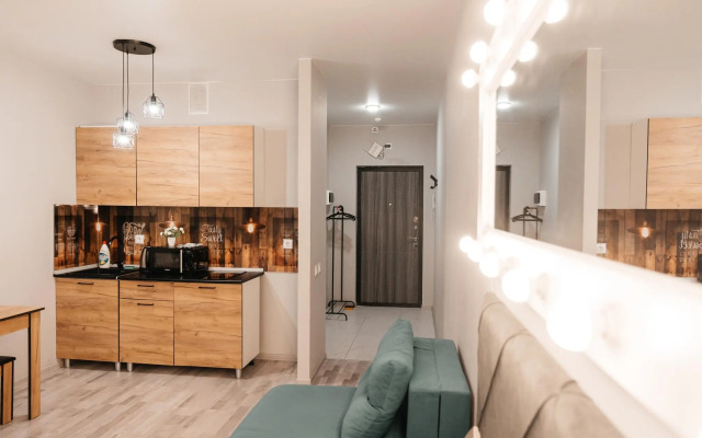 Leto Apart (Summer Apart) on Malkova Street
