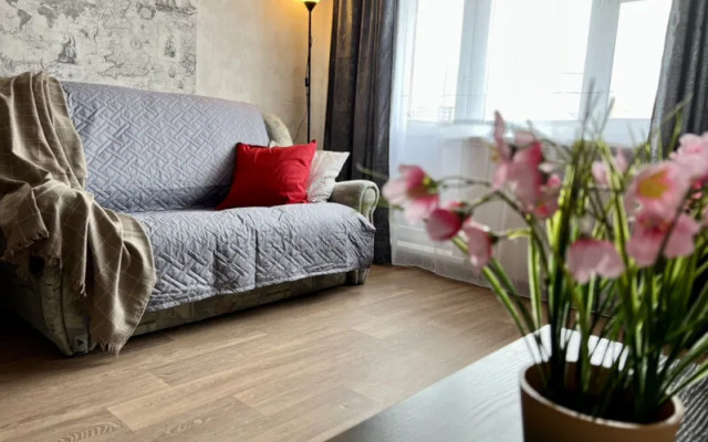 Диван и Чемодан на ул. Линейная, 33/3