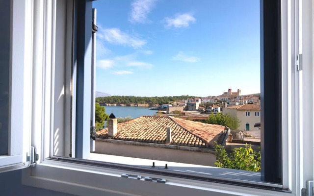 Nautilus Luxury Suites