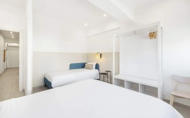Equador Apartments by Olala Homes
