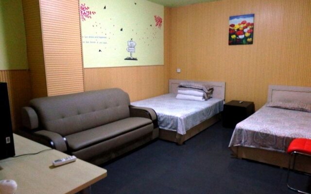 Seven Seas Youth Hostel