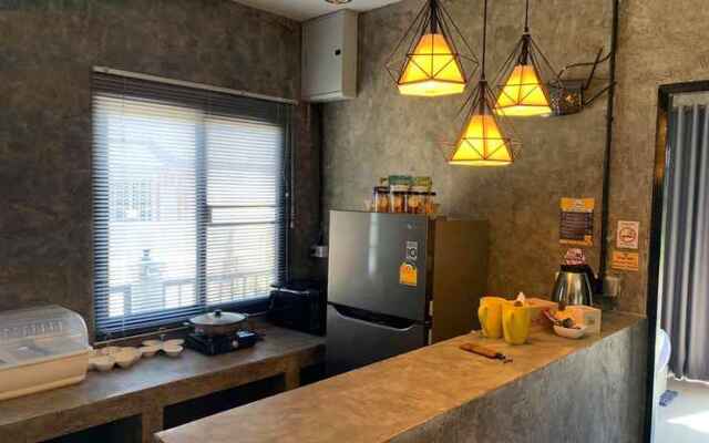 Bee Rest Residence, Chiang Rai