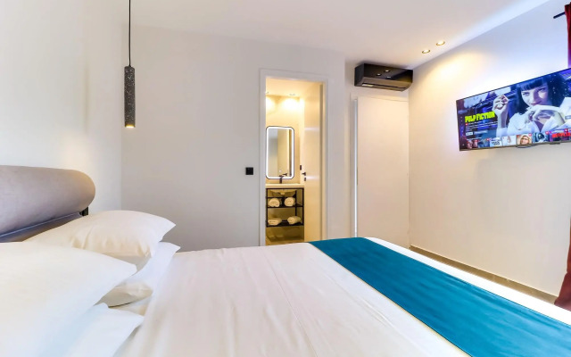 AboV Athens