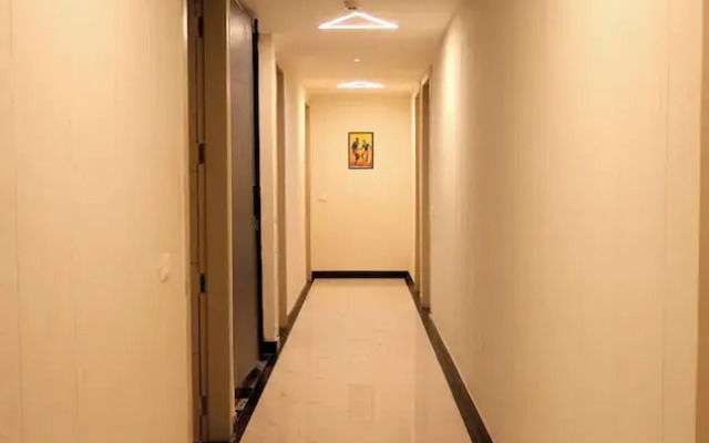 Palace inn