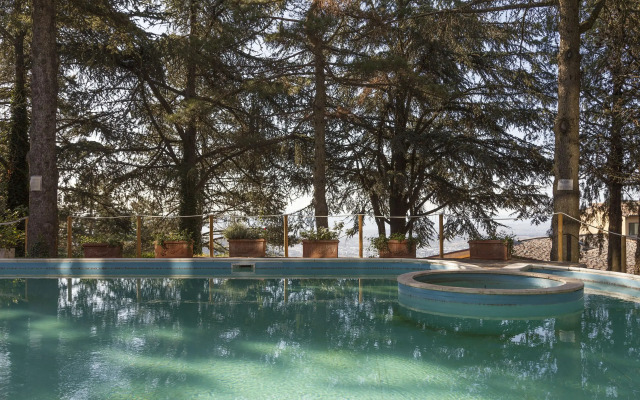 Bluebay Colle della Trinità Perugia