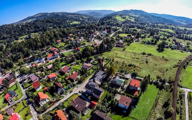 Rezydencja Pod Ochorowiczówka B&B