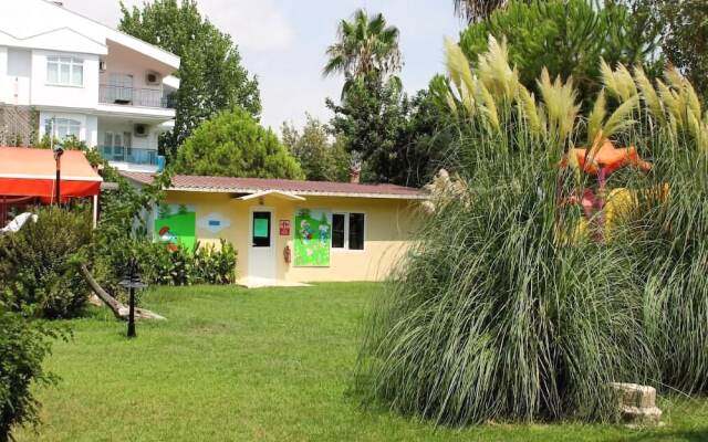 Ces Club Hotel