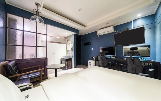 Seongnam Casa Hotel