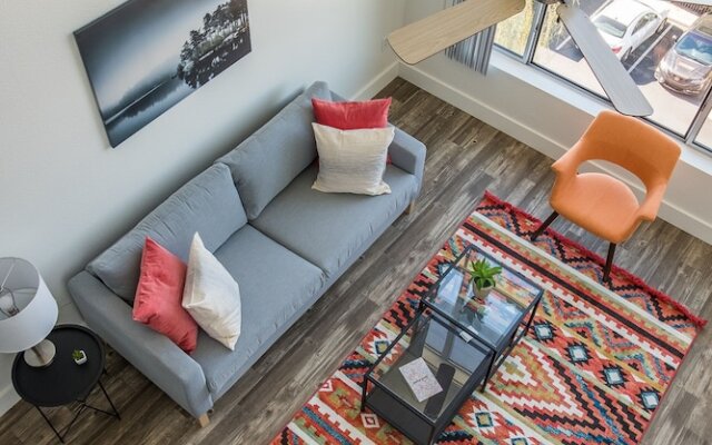 Lofted Studio with Parking by Frontdesk