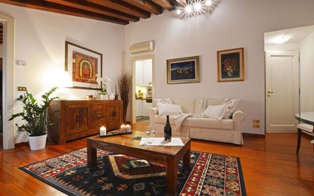 Apartment Deluxe Via Isola di Mezzo