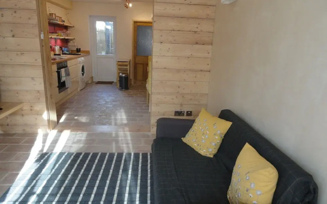 The Little Luckwell Apartment