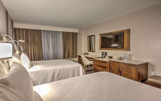 The Grand Tuscany Hotel