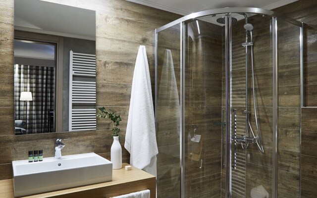 MounTrace Suites & Spa