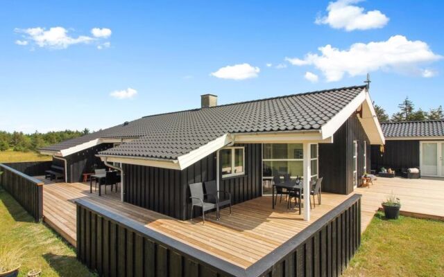 "Serey" - 900m from the sea in NW Jutland