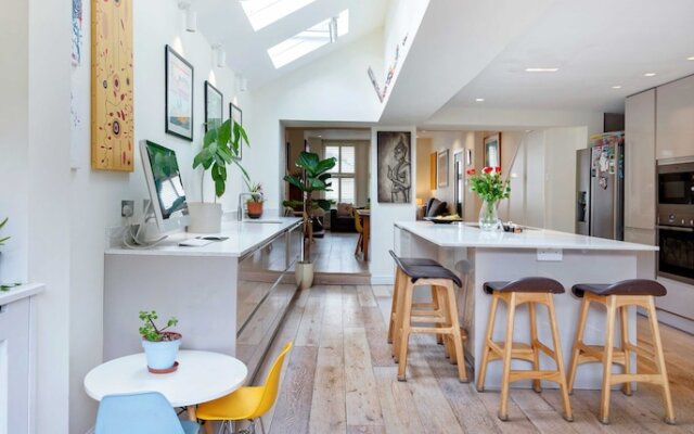 Spacious Hammersmith Family Home