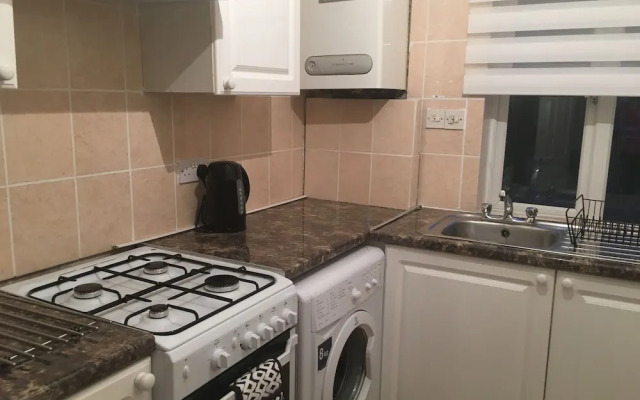 Kingswood Apartment