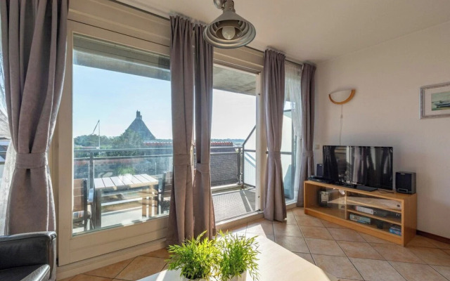 Cozy Apartment With Terrace