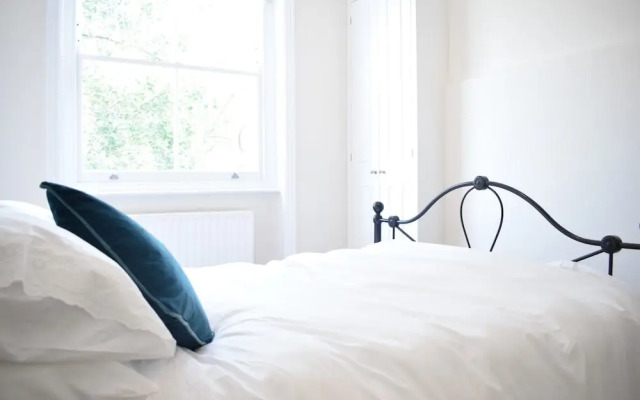 2 Bedroom Flat in Earlsfield