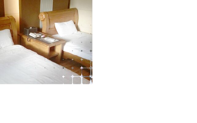 Noblesse Hotel