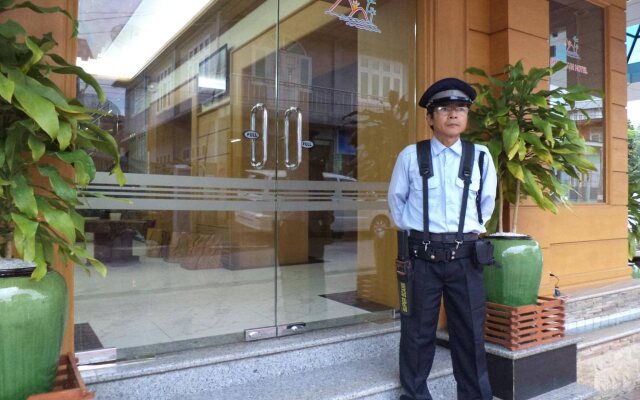 Shwe Kyun Hotel