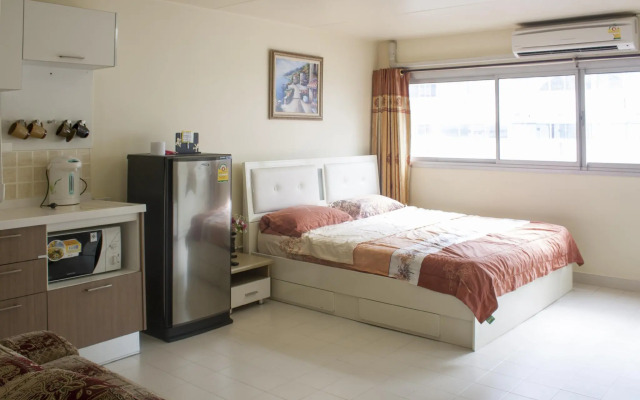 SK Muangthongthani Apartment