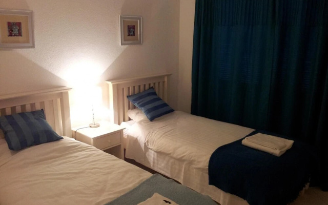 Casa Alto do Moinho by Portucasa