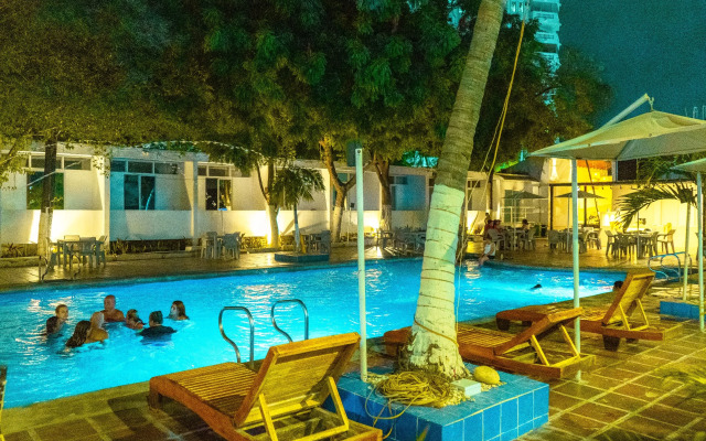 Hotel Rodadero Beach Blue