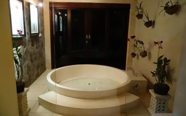Villa Sidemen