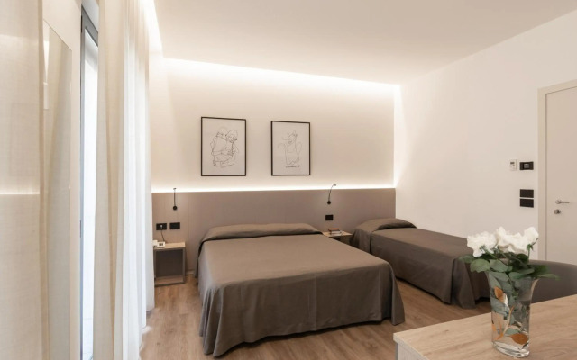 Renzo Hotel