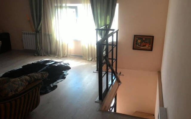 Guest House Kalinina Street 133