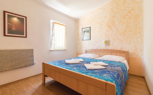 Stunning Home in Pula With 2 Bedrooms and Wifi