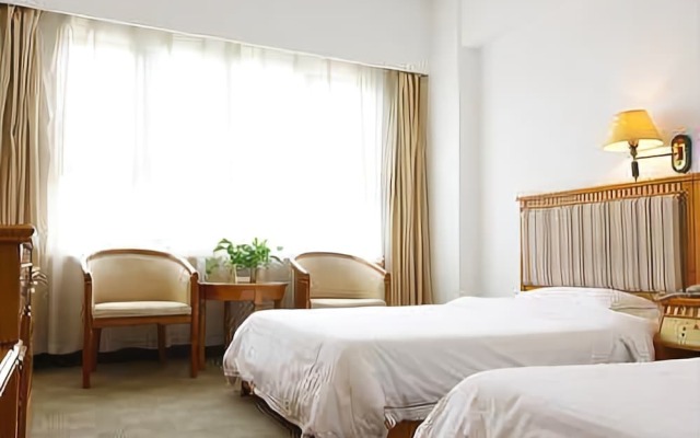 City Comfort Inn