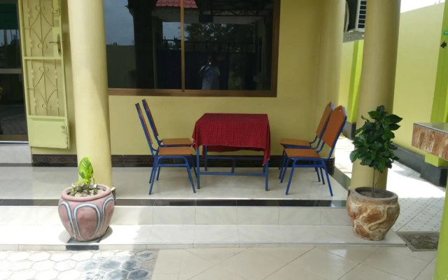 Mauya Executive Lodge