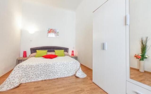Modern Apartment Zitna