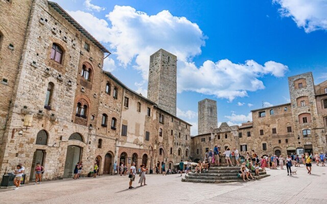 Awesome Apartment in San Gimignano With 2 Bedrooms and Wifi