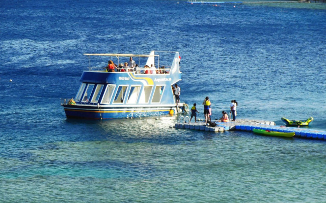 Sharks Bay Oasis