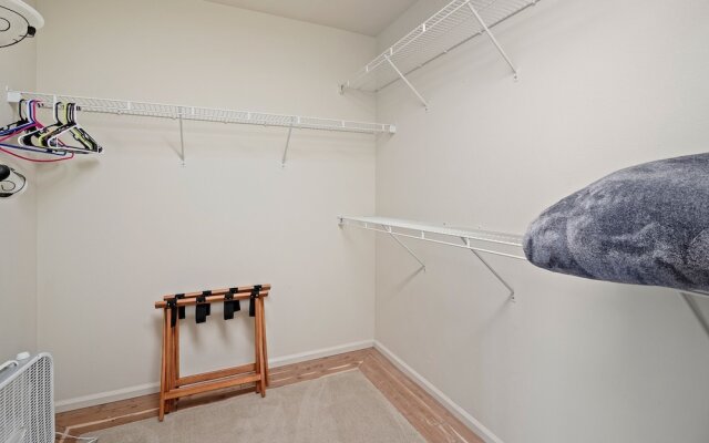 Old Mill Magic 2 Bedroom Townhouse by RedAwning