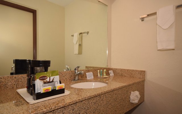 Quality Inn Near Mammoth Mountain Ski Resort