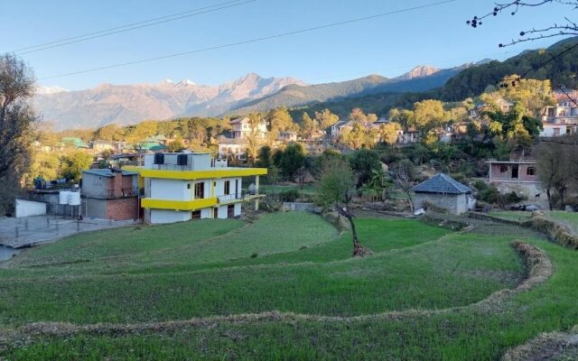 The Lost Hostels-Bir - Landing Site