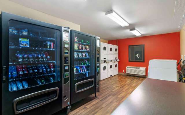 Extended Stay America Suites Kansas City South