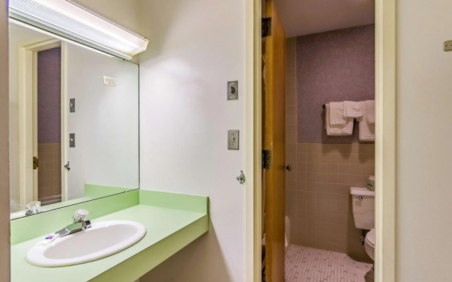 Motel 6 Grand Rapids, MI - Northeast