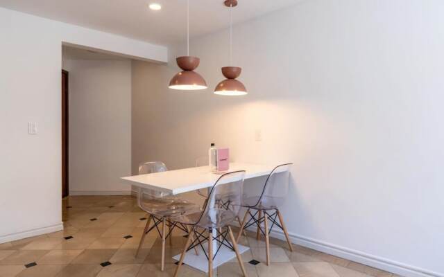 w Unique 2BR Duplex in Parque 93