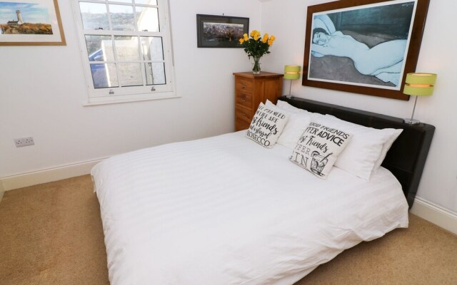 2 Lighthouse Cottage, Barrow-in-Furness