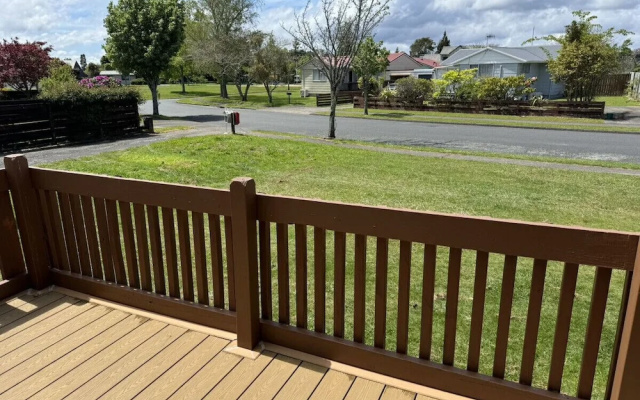 2 Double 1 Single 1 Sofa Beds Studio A – Outside – Rotorua