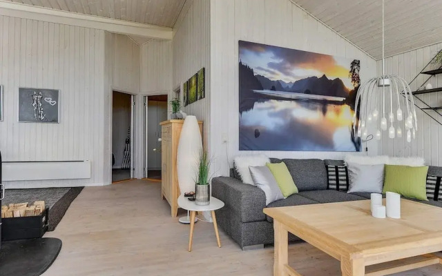 Spacious Retreat With Fjord View - By Traum Ferienwohnungen